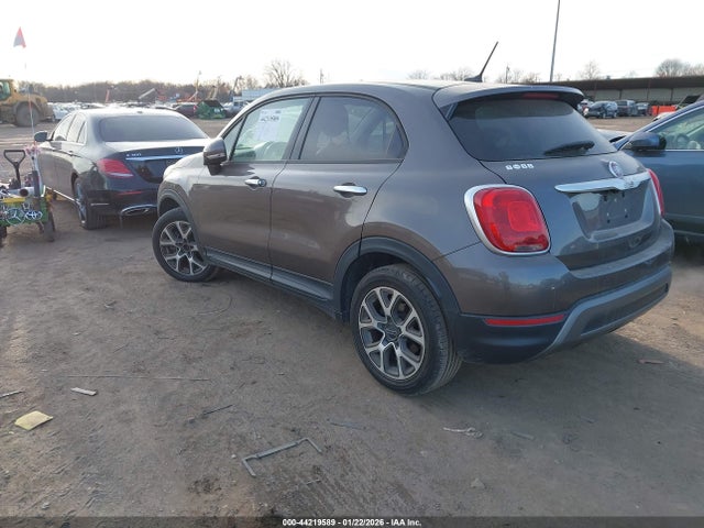 2016 FIAT 500X ZFBCFXCT3GP372432 Photo 2