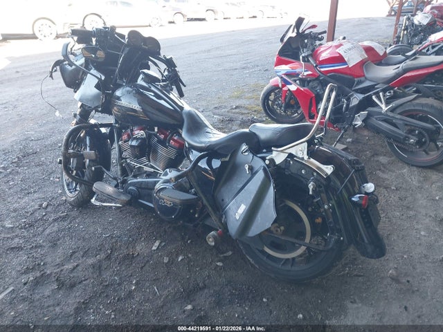 2020 HARLEY-DAVIDSON FLTRXS 1HD1KTP13LB662709 Photo 2