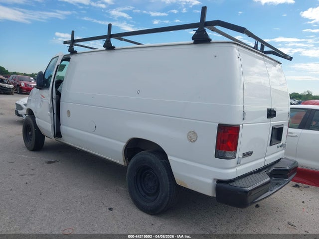 2010 FORD E-250 1FTNE2EW9ADA99315 Photo 2