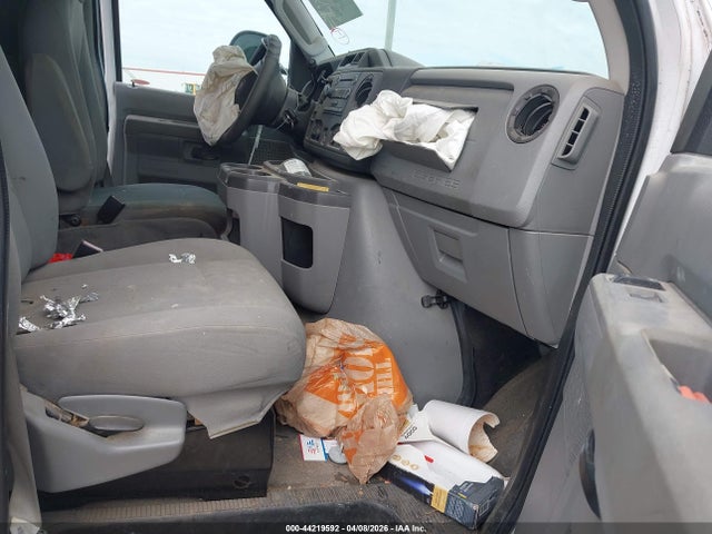 2010 FORD E-250 1FTNE2EW9ADA99315 Photo 4
