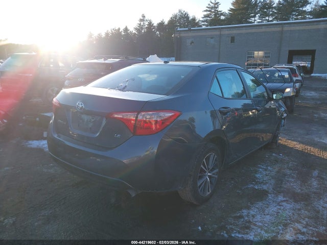 2019 TOYOTA COROLLA 2T1BURHE8KC125435 Photo 3