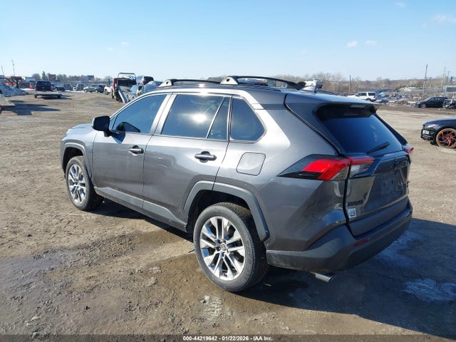 2T3A1RFV9MW227083 Toyota Rav4 Xle Premium