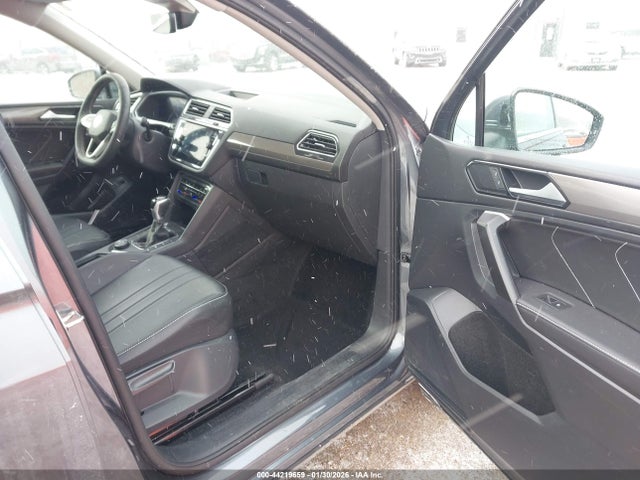 44219659 :رقم المزاد ، 3VV2B7AX1RM023581 vin ، 2024 Volkswagen Tiguan 2.0t Se/2.0t Wolfsburg Edition مزاد بيع