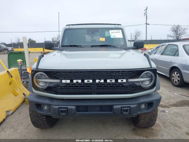 Ford Bronco Wildtrak 2023 1FMEE5DP8PLC10314 Image 12
