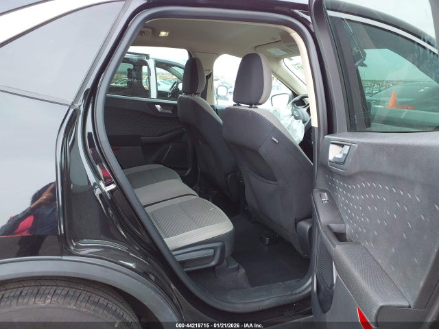 1FMCU0G6XLUC27491 Ford ESCAPE SE