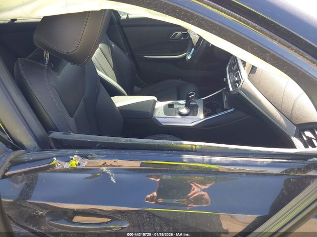 2022 BMW 330I 3MW5R7J07N8C67066 Photo 4