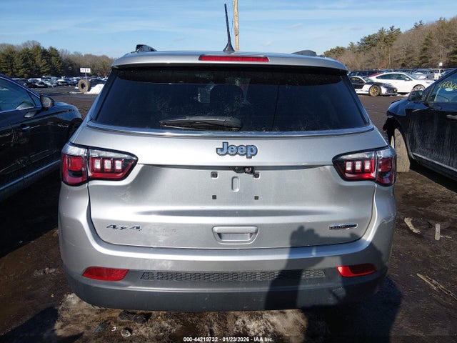 Продаж на аукціоні авто 2022 Jeep Compass Latitude Lux 4x4, vin: 3C4NJDFB0NT158321, номер лоту: 44219732