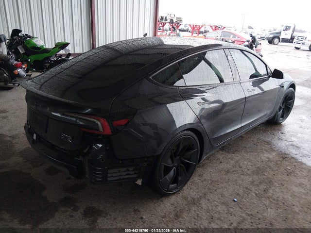 Продажа на аукционе авто 2025 Tesla Model 3 Performance All-wheel Drive, vin: 5YJ3E1ET3SF999001, номер лота: 44219750