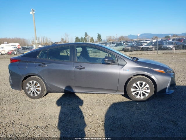 Toyota Prius Prime Le 2021 JTDKAMFP0M3185706 Image 13