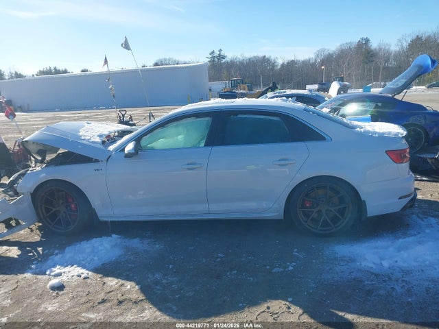 Продаж на аукціоні авто 2018 Audi S4 3.0t Premium Plus, vin: WAUB4AF41JA003088, номер лоту: 44219771