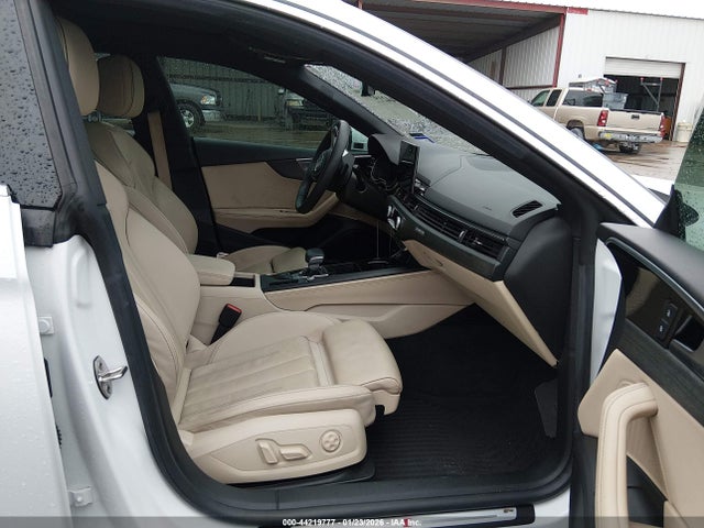 2021 AUDI A5 SPORTBACK WAUFACF53MA043935 Photo 4