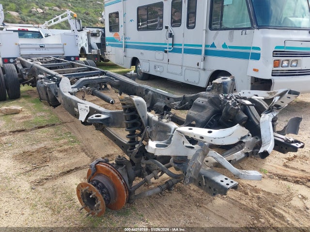 Ford F-550 Chassis Xl 2018 1FDUF5GT6JDA00930 Image 10