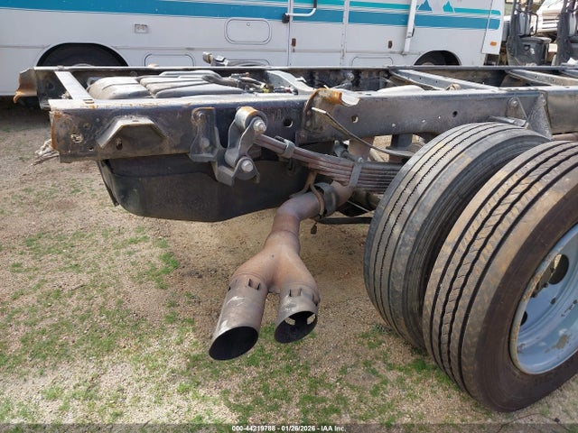 Ford F-550 Chassis Xl 2018 1FDUF5GT6JDA00930 Image 20