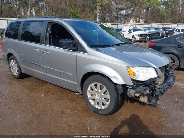 Chrysler Town &amp; Country Touring 2016 2C4RC1BG3GR252985 zdjęcie główne