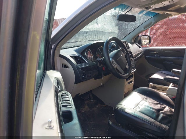 2C4RC1BG3GR252985 Chrysler Town &amp; Country Touring