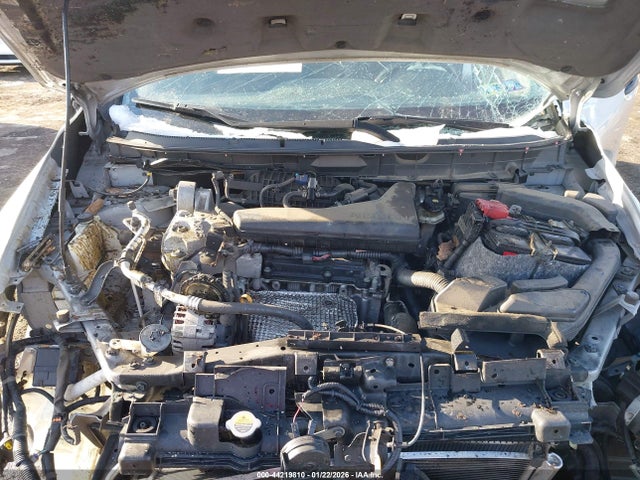 5N1AT2MV3JC771271 Nissan ROGUE S