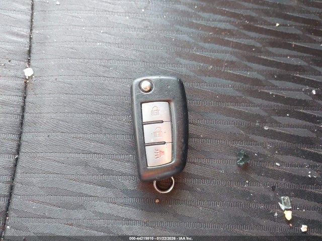 5N1AT2MV3JC771271 Nissan ROGUE S