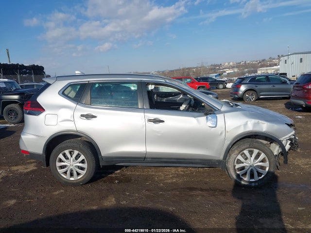 5N1AT2MV3JC771271 Nissan ROGUE S