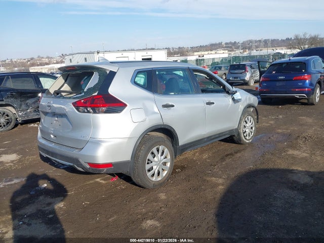 5N1AT2MV3JC771271 Nissan ROGUE S