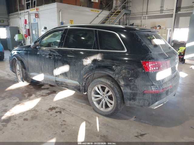 2018 AUDI Q7 WA1LAAF76JD025266 Photo 2