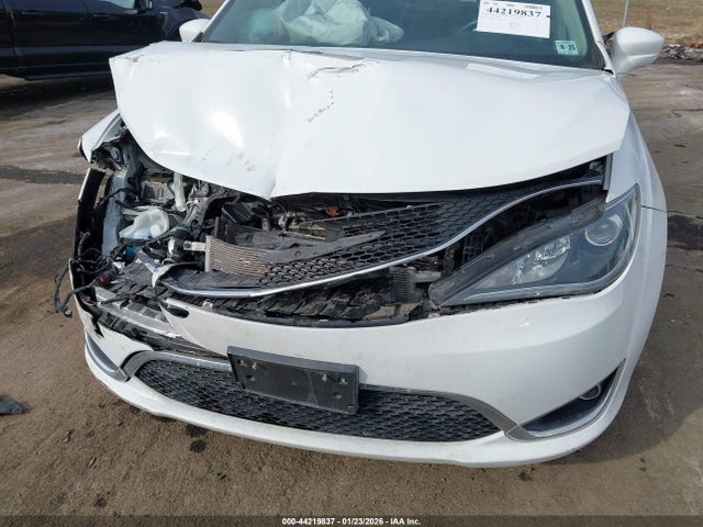 44219837 :رقم المزاد ، 2C4RC1BG2LR137644 vin ، 2020 Chrysler Pacifica Touring L مزاد بيع