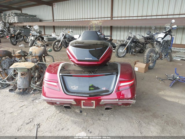 2021 HONDA GL1800 JH2SC7955MK300870 Photo 5