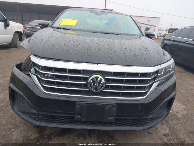 2020 Volkswagen Passat 2.0t R-line მანქანა იყიდება აუქციონზე, vin: 1VWMA7A35LC013410, აუქციონის ნომერი: 44219860