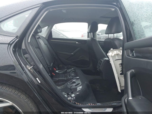 2020 Volkswagen Passat 2.0t R-line მანქანა იყიდება აუქციონზე, vin: 1VWMA7A35LC013410, აუქციონის ნომერი: 44219860
