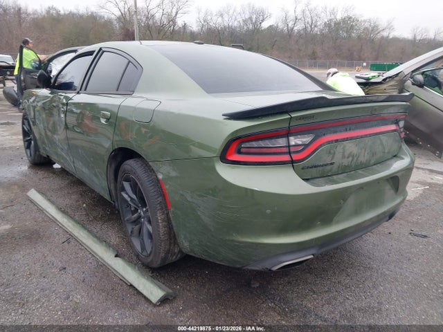 2C3CDXBG0JH207154 Dodge Charger Sxt Rwd