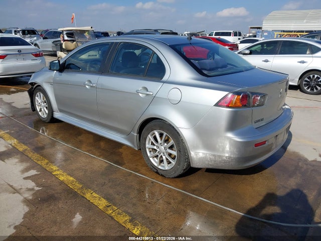 Mitsubishi LANCER ES 2016 JA32U2FU0GU012914 Image 3