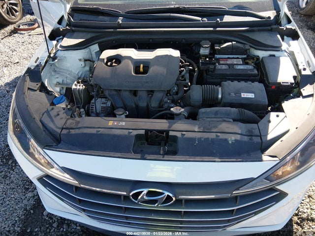 Hyundai ELANTRA SE 2019 5NPD74LF2KH489186 Image 10