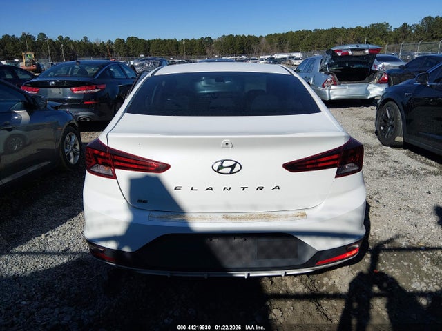 Hyundai ELANTRA SE 2019 5NPD74LF2KH489186 Image 16