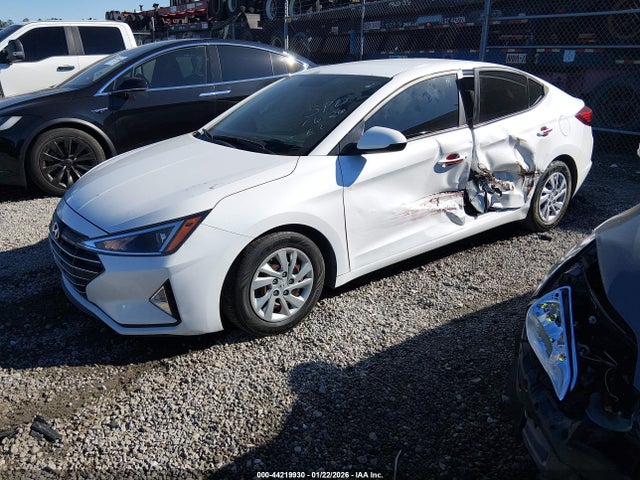 Hyundai ELANTRA SE 2019 5NPD74LF2KH489186 Image 2