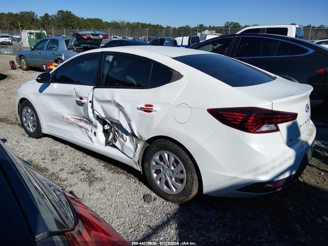 Hyundai ELANTRA SE 2019 5NPD74LF2KH489186 Image 3