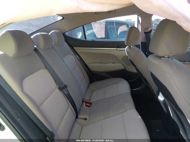 Hyundai ELANTRA SE 2019 5NPD74LF2KH489186 Image 8