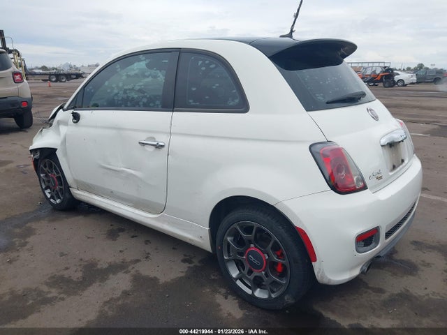 2013 FIAT 500 3C3CFFBR5DT746273 Photo 2