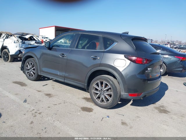 2018 MAZDA CX-5 JM3KFACM5J1462164 Photo 2
