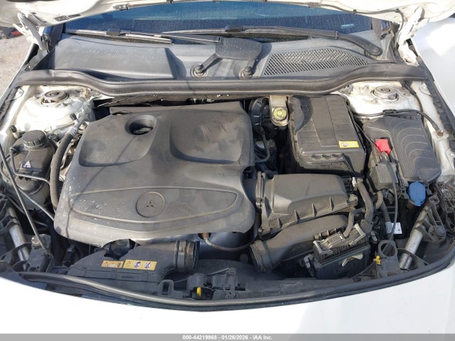 44219968 :رقم المزاد ، WDDSJ4EB6EN117203 vin ، 2014 Mercedes-benz Cla 250 مزاد بيع