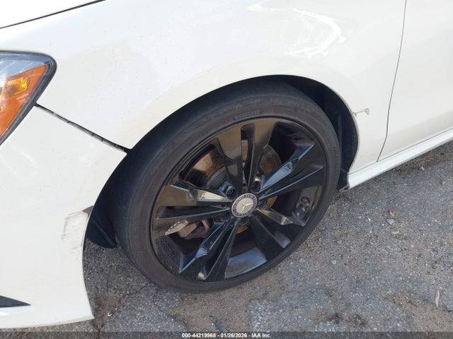 44219968 :رقم المزاد ، WDDSJ4EB6EN117203 vin ، 2014 Mercedes-benz Cla 250 مزاد بيع