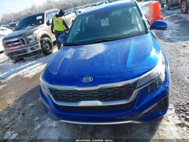 KIA SELTOS S 2021 KNDEU2AA0M7172295 Image 12