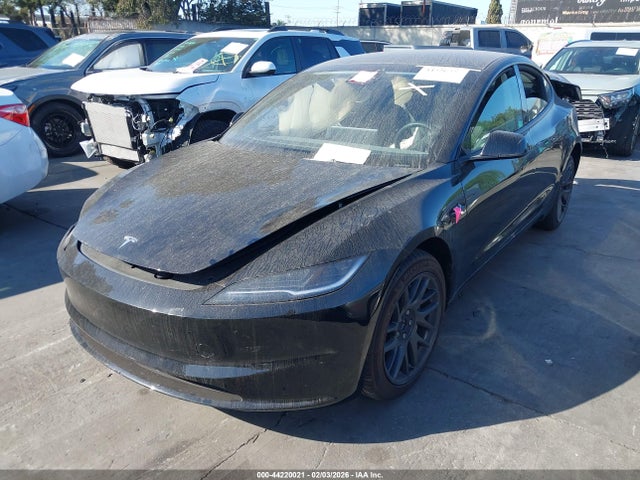 2025 TESLA MODEL 3 5YJ3E1EA2SF013035 Photo 1