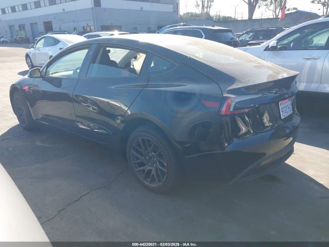 2025 TESLA MODEL 3 5YJ3E1EA2SF013035 Photo 2