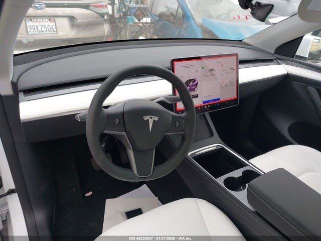 Tesla Model Y Rwd 2024 7SAYGDEDXRF168103 Image 22
