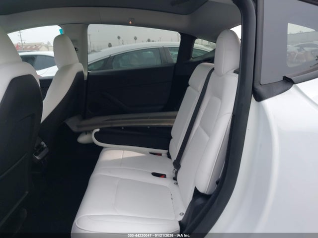 Tesla Model Y Rwd 2024 7SAYGDEDXRF168103 Image 23