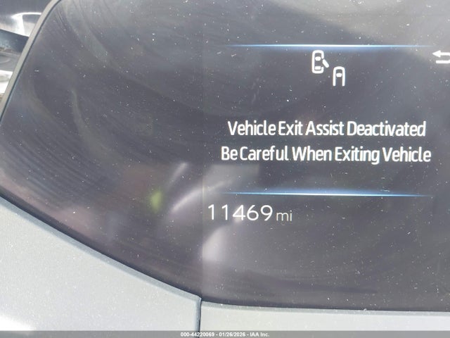 JTDACACU1S3043988 Toyota Prius Plug-in Hybrid Se