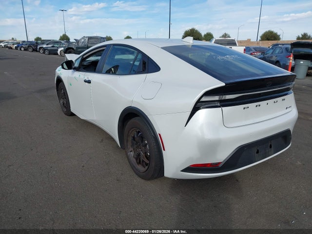 JTDACACU1S3043988 Toyota Prius Plug-in Hybrid Se