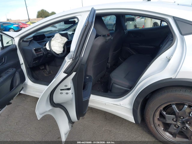 JTDACACU1S3043988 Toyota Prius Plug-in Hybrid Se