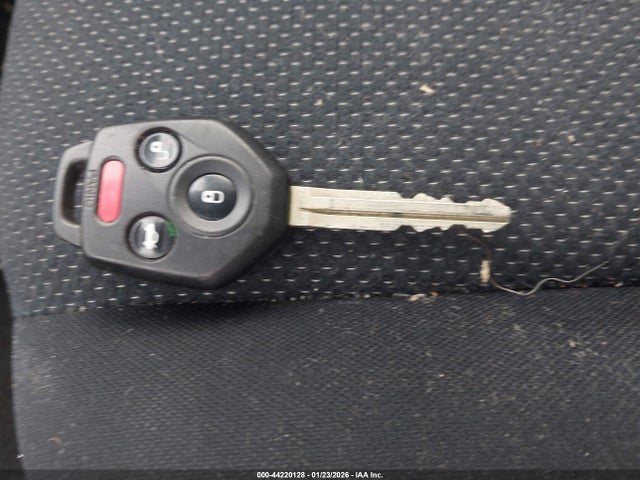 44220128 :رقم المزاد ، JF1GPAA64E8218587 vin ، 2014 Subaru Impreza 2.0i مزاد بيع