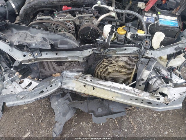 44220128 :رقم المزاد ، JF1GPAA64E8218587 vin ، 2014 Subaru Impreza 2.0i مزاد بيع