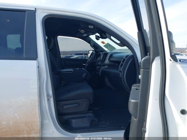 2023 Ram 1500 Tradesman  4x4 5'7 Box მანქანა იყიდება აუქციონზე, vin: 1C6SRFGT2PN601108, აუქციონის ნომერი: 44220129